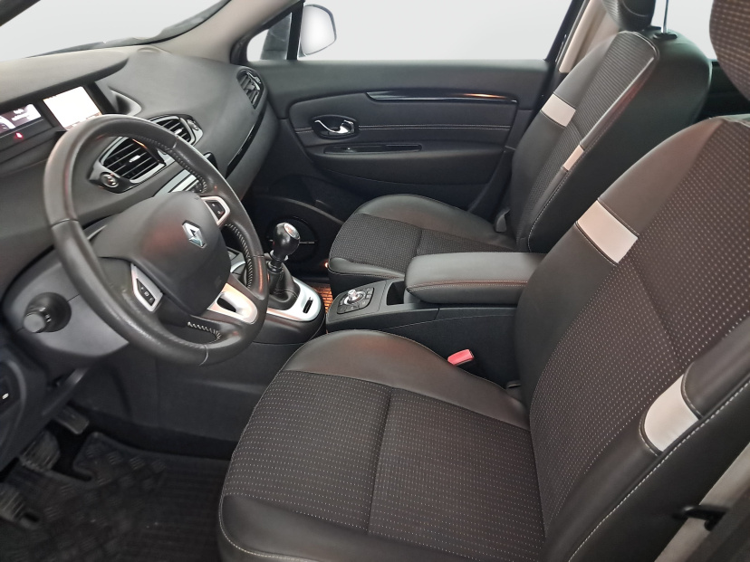Renault Grand Scenic, 2013