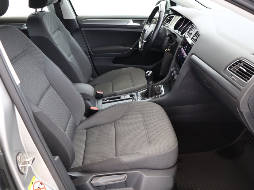 Volkswagen Golf, 2019