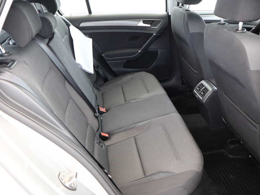 Volkswagen Golf, 2019