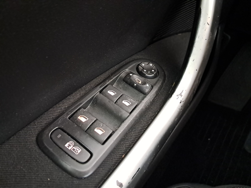 Peugeot 308, 2013