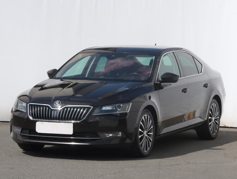 Škoda Superb, 2016