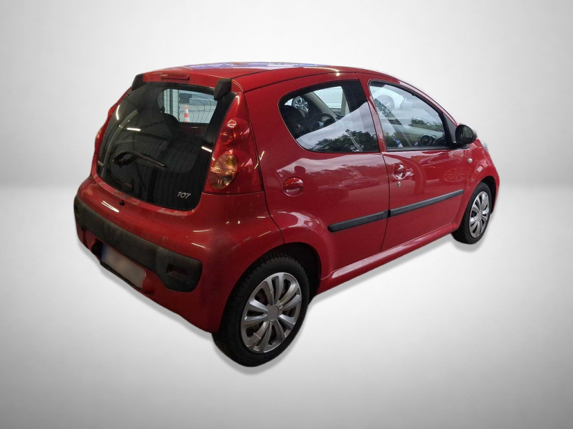 Peugeot 107, 2011