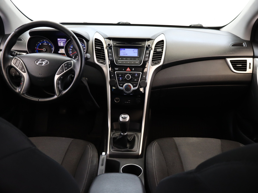 Hyundai i30, 2016