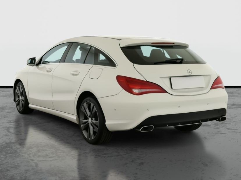 Mercedes-Benz CLA, 2015