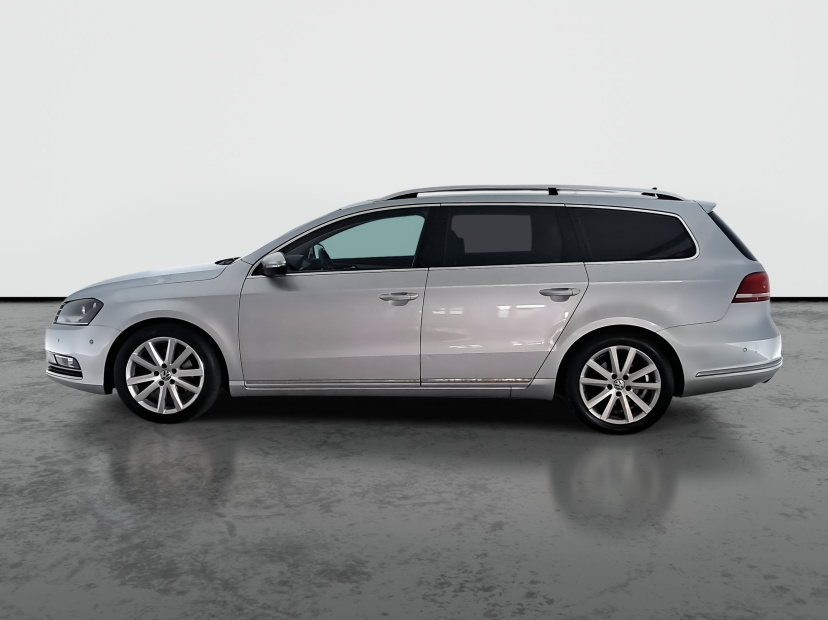 Volkswagen Passat, 2011