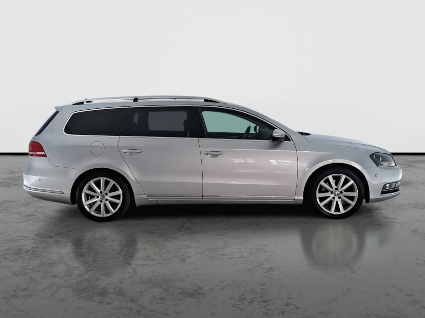 Volkswagen Passat, 2011