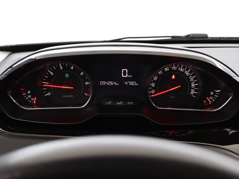 Peugeot 208, 2014