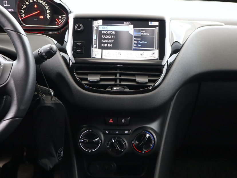 Peugeot 208, 2014