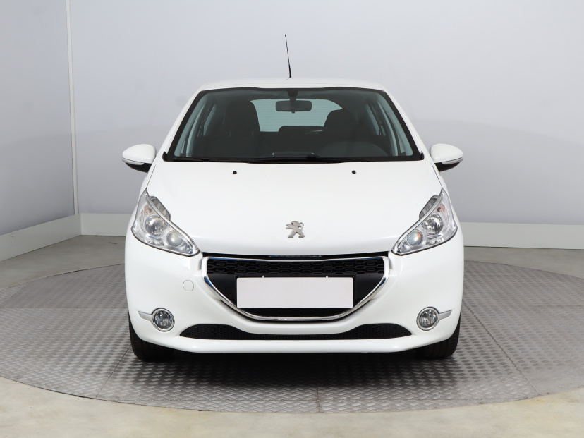 Peugeot 208, 2014