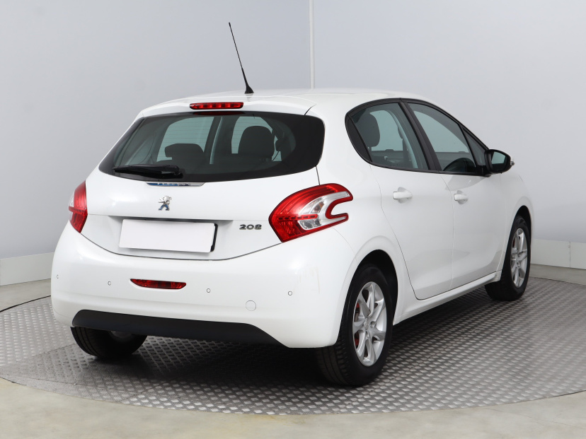 Peugeot 208, 2014