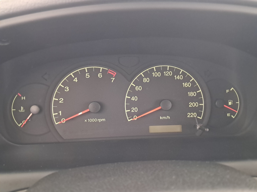 Hyundai Elantra, 2003