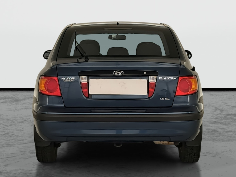Hyundai Elantra, 2003