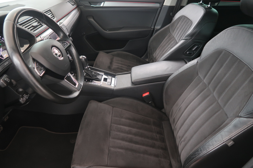 Škoda Superb, 2016