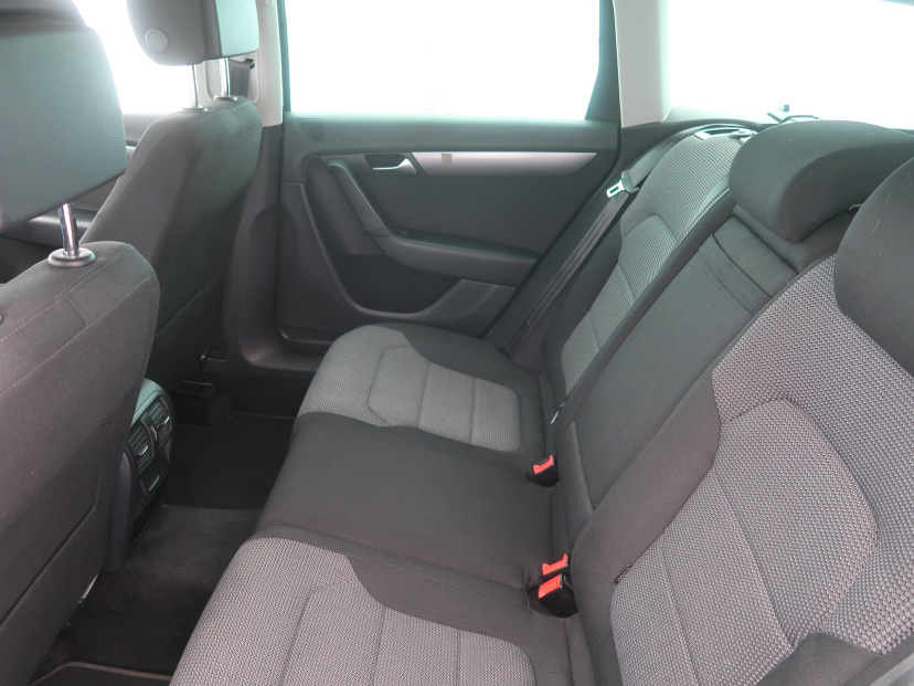 Volkswagen Passat, 2012