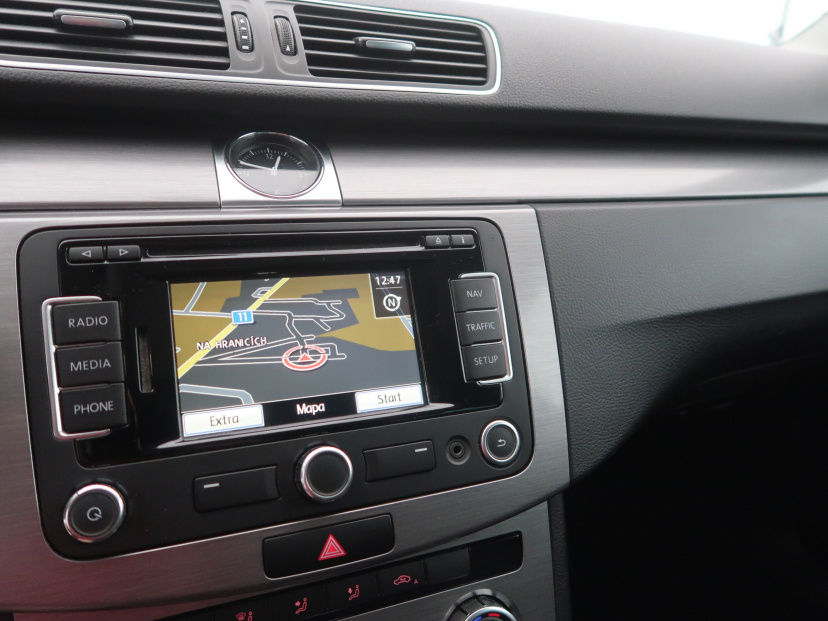 Volkswagen Passat, 2012