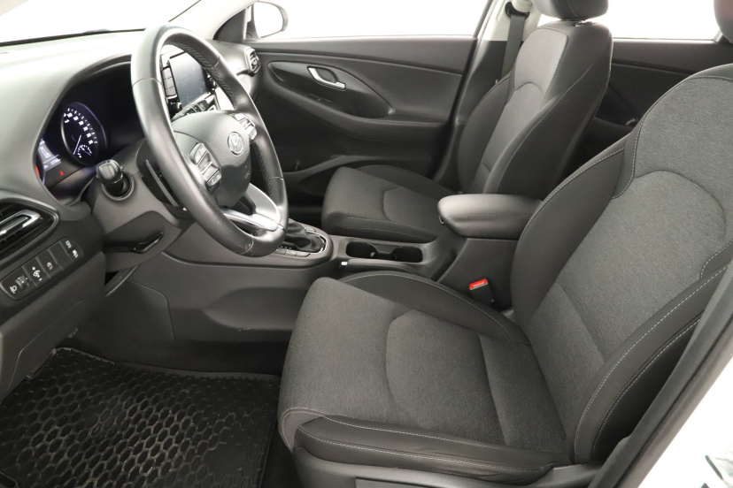 Hyundai i30, 2023