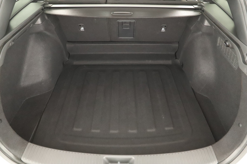 Hyundai i30, 2023