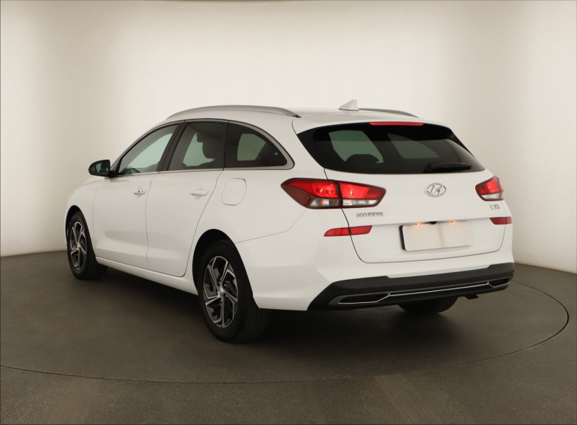 Hyundai i30, 2023