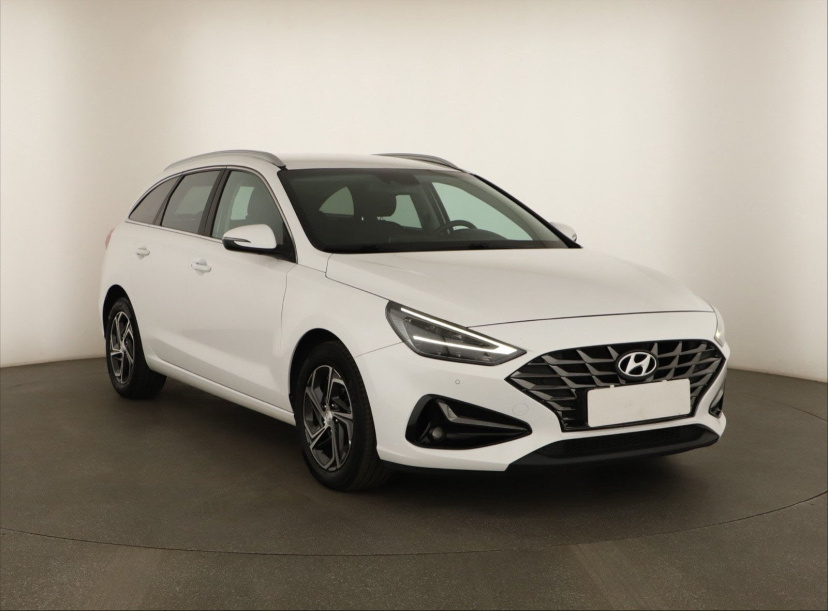 Hyundai i30, 2023