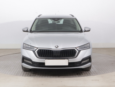 Škoda Octavia - 2023