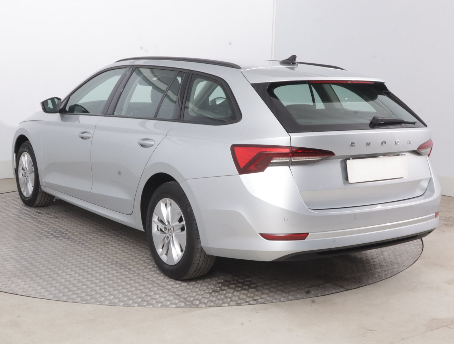 Škoda Octavia - 2023