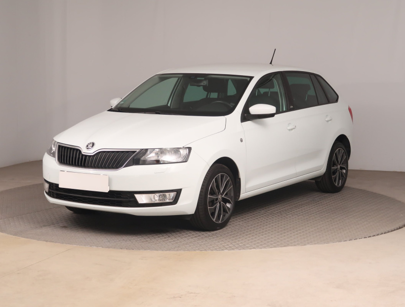 Škoda Rapid Spaceback, 2015