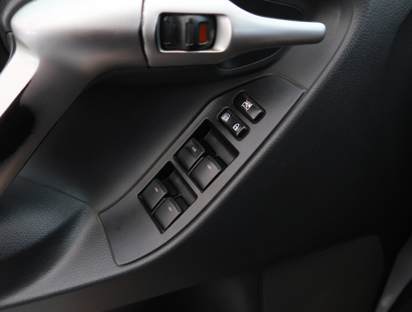 Toyota Verso, 2010