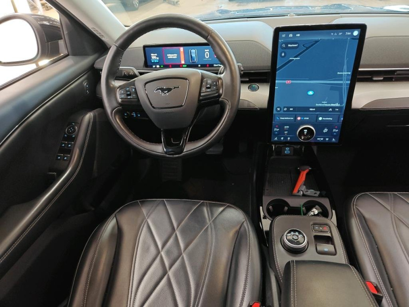 Ford Mustang Mach-E, 2021