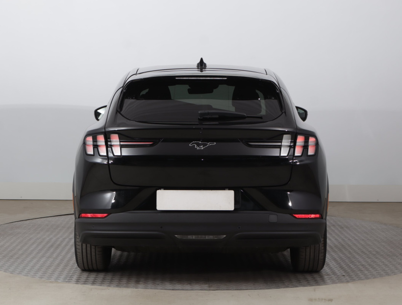 Ford Mustang Mach-E, 2021