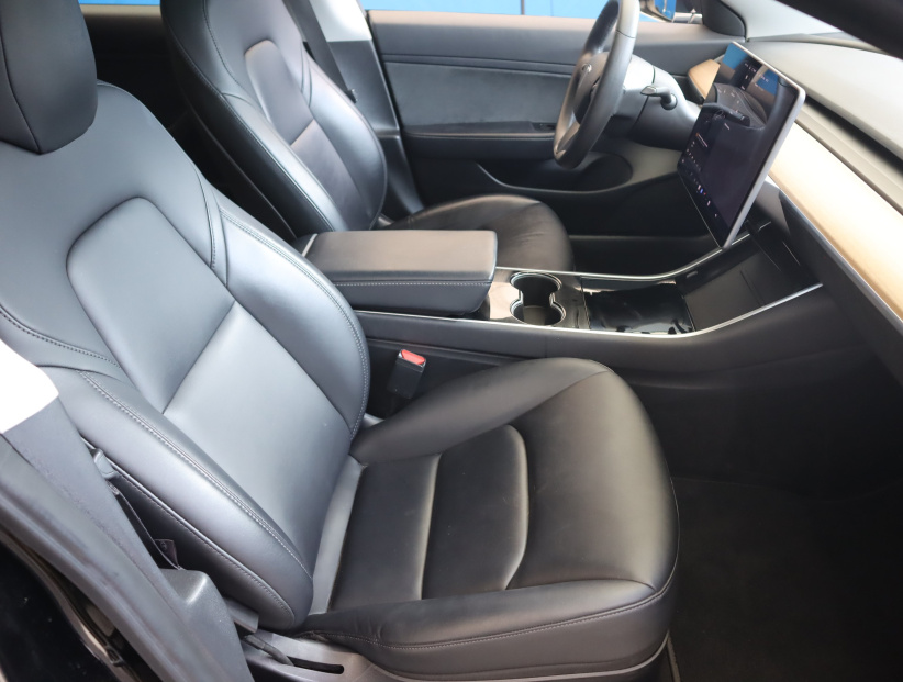 Tesla Model 3, 2019