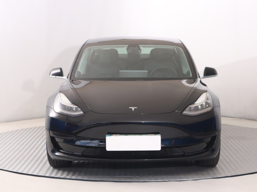 Tesla Model 3, 2019
