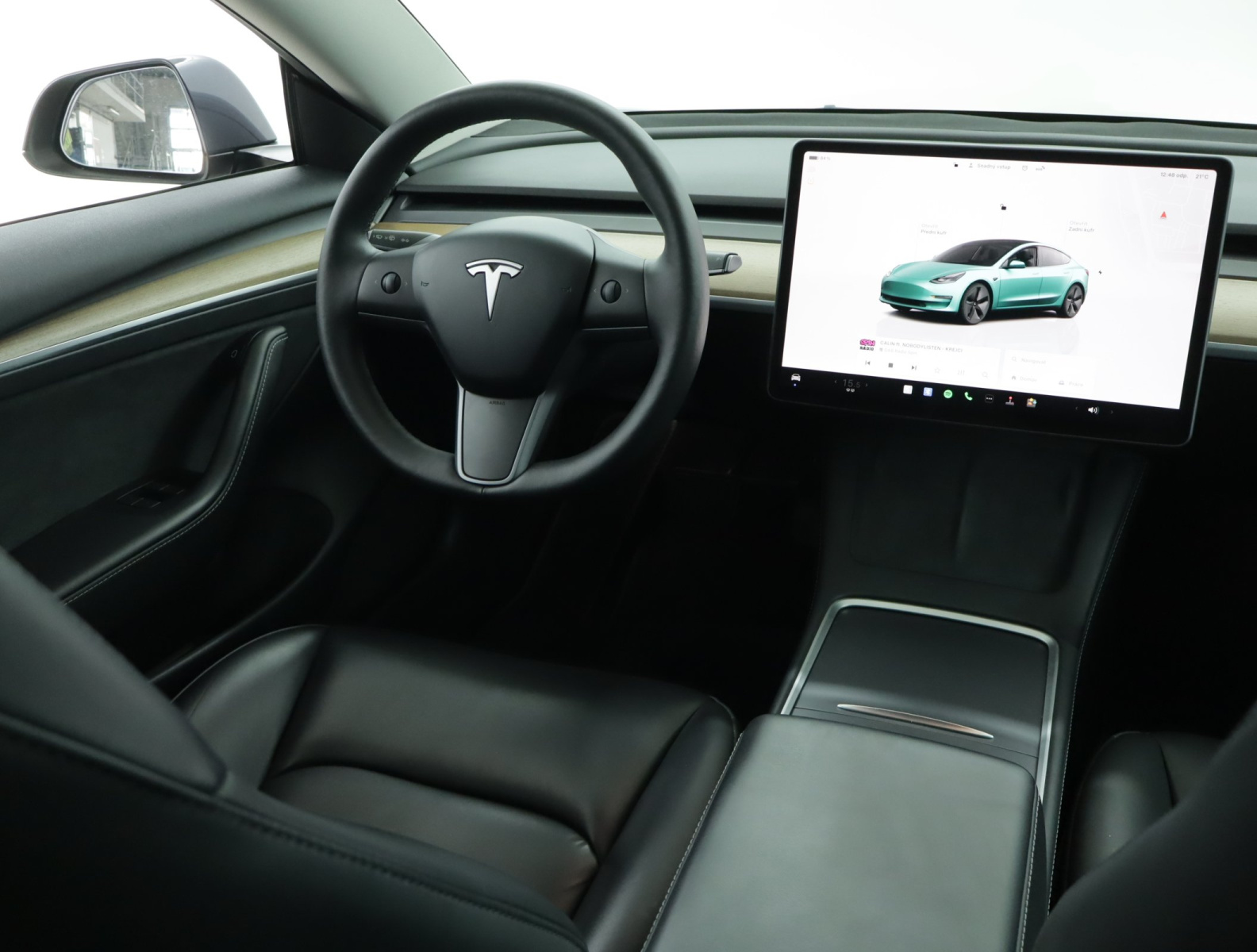 Tesla Model 3 Long Range RWD – fotografie 9