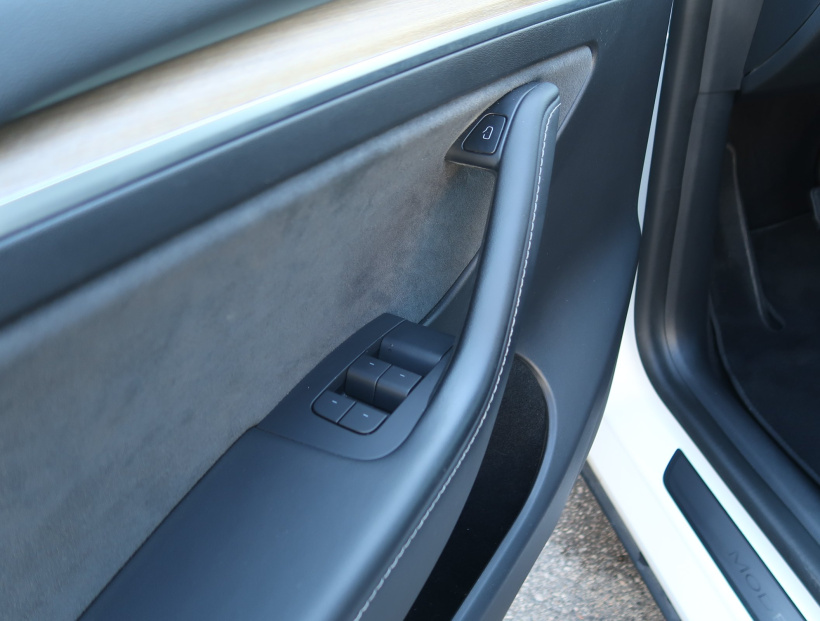 Tesla Model Y, 2022