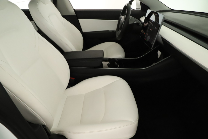 Tesla Model 3, 2020