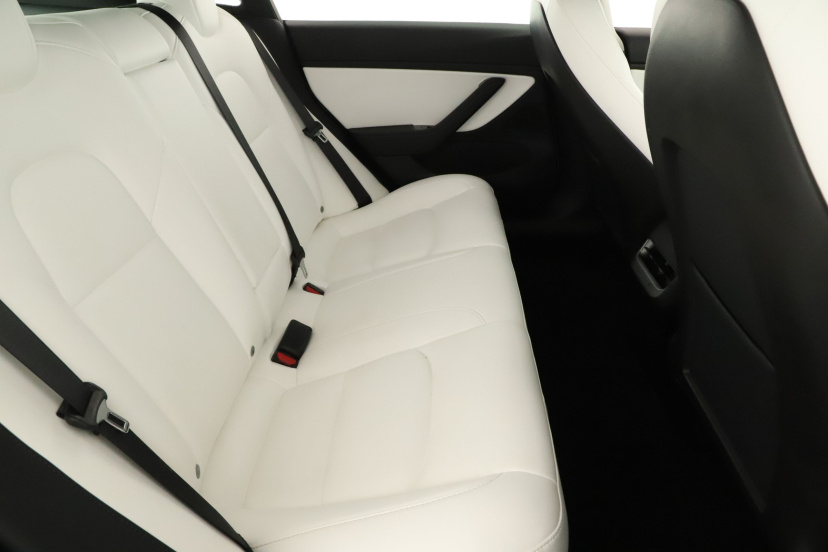 Tesla Model 3, 2020