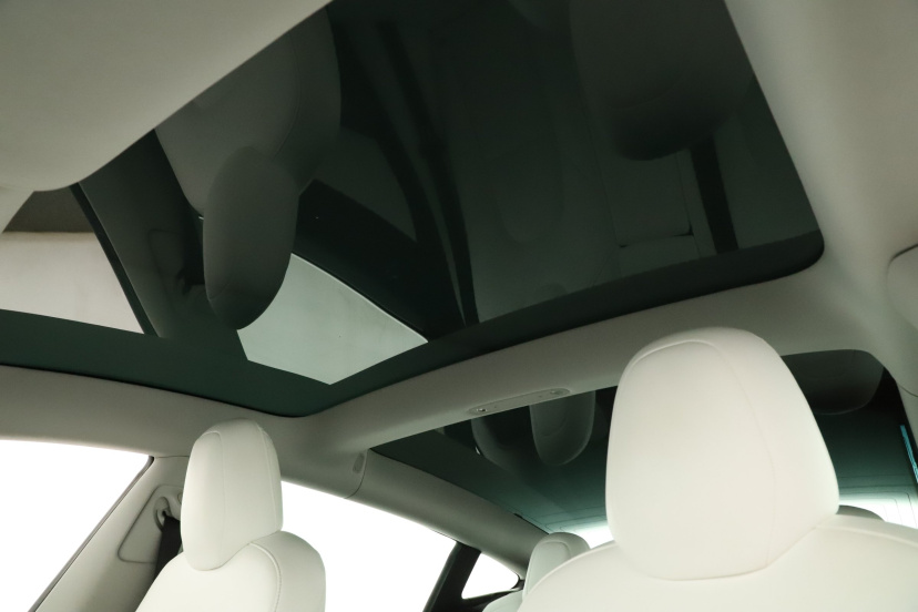 Tesla Model 3, 2020