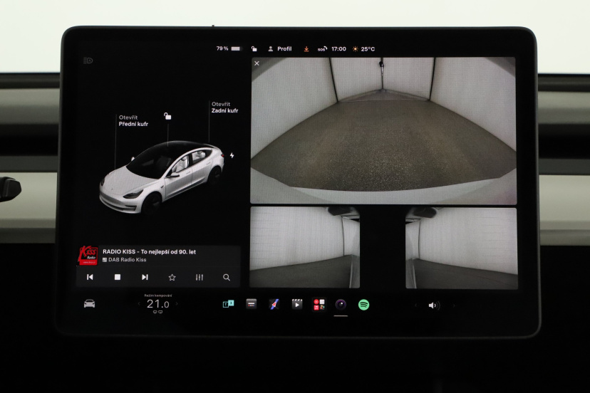 Tesla Model 3, 2020