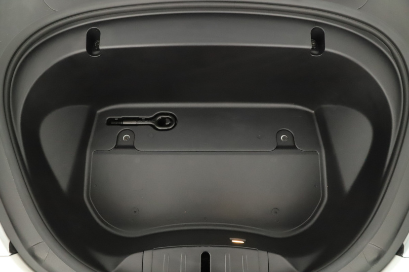 Tesla Model 3, 2020