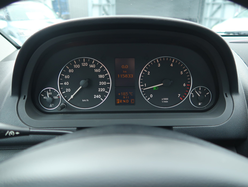 Mercedes-Benz A, 2011