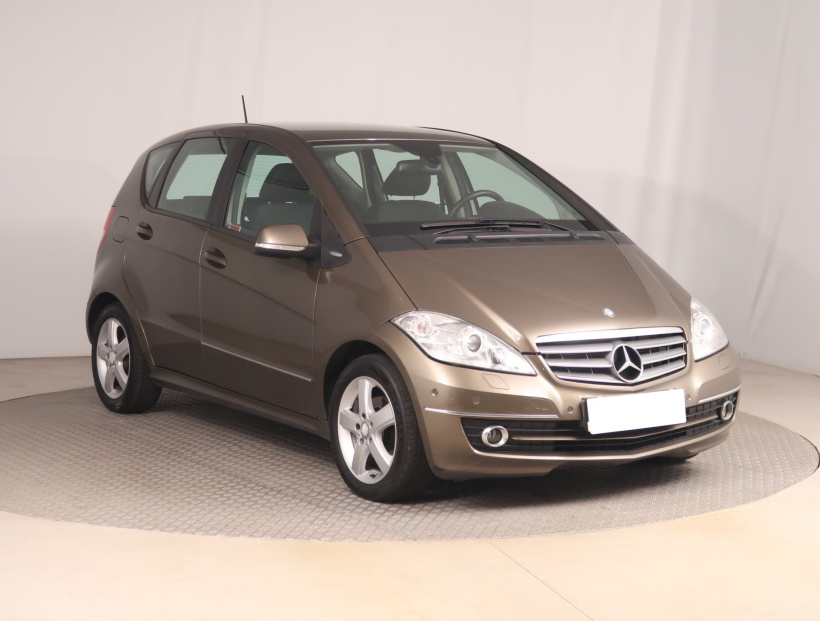 Mercedes-Benz A, 2011