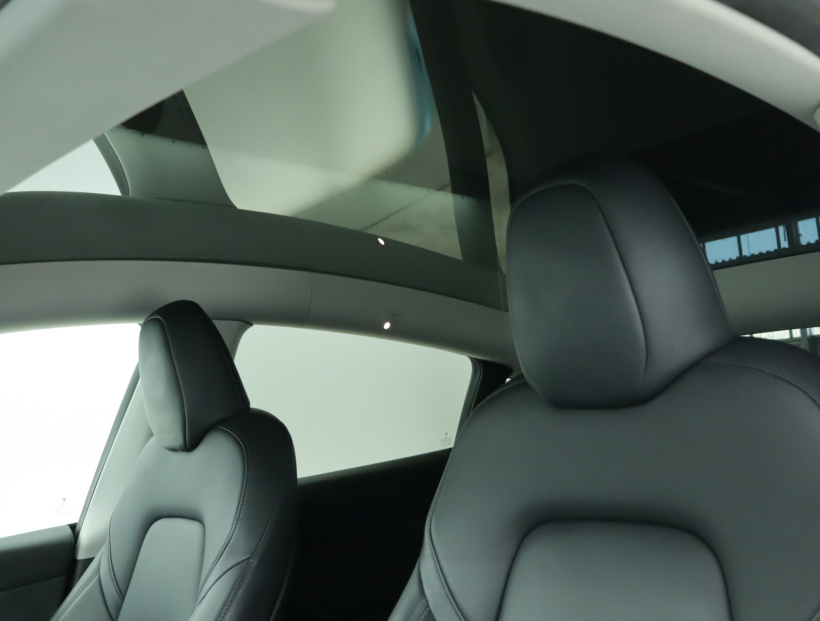 Tesla Model Y, 2023