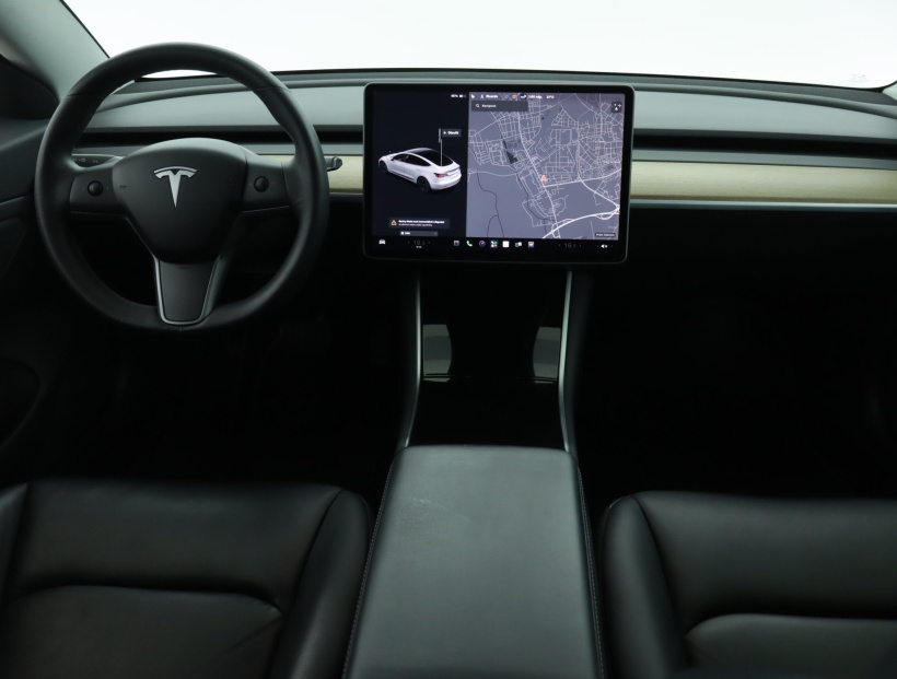 Tesla Model 3, 2019