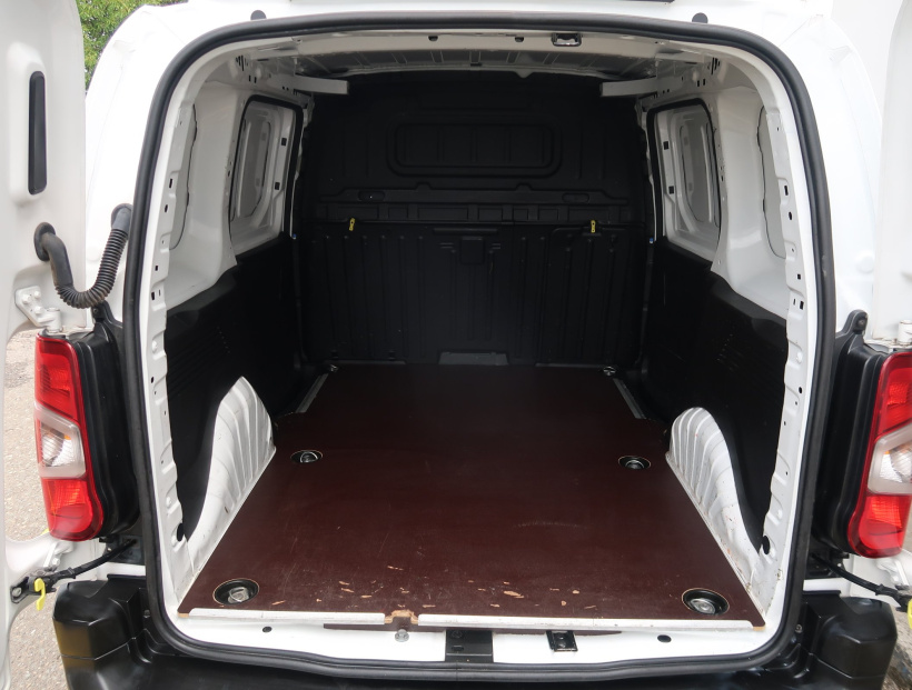 Opel Combo, 2022