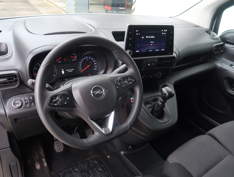 Opel Combo, 2022