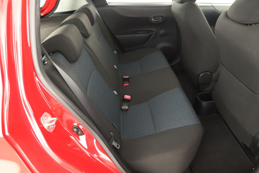Toyota Yaris, 2012
