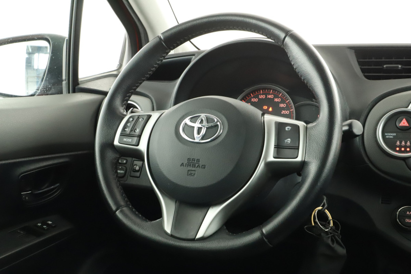 Toyota Yaris, 2012