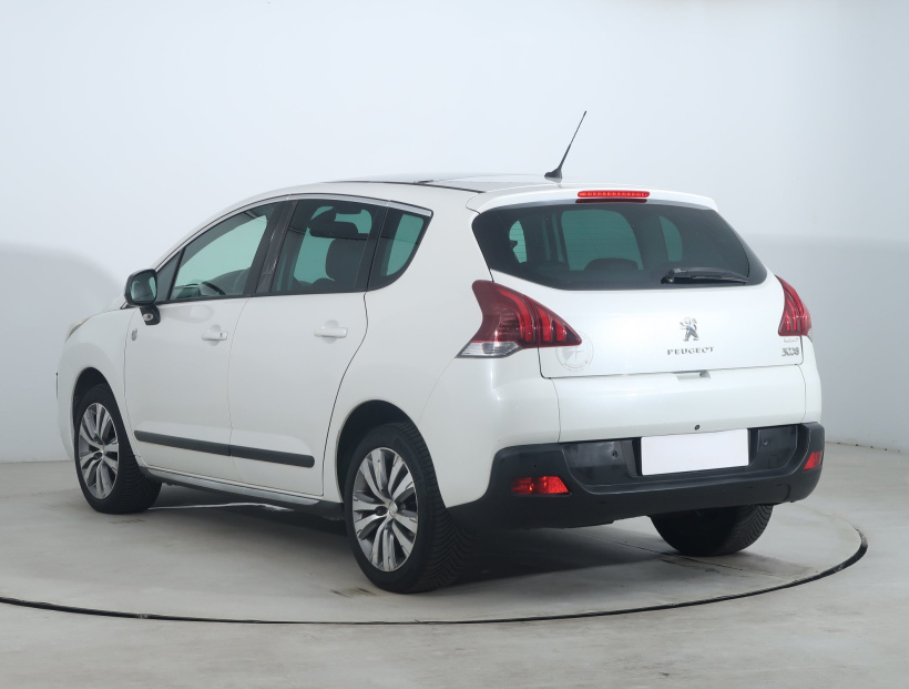 Peugeot 3008, 2015