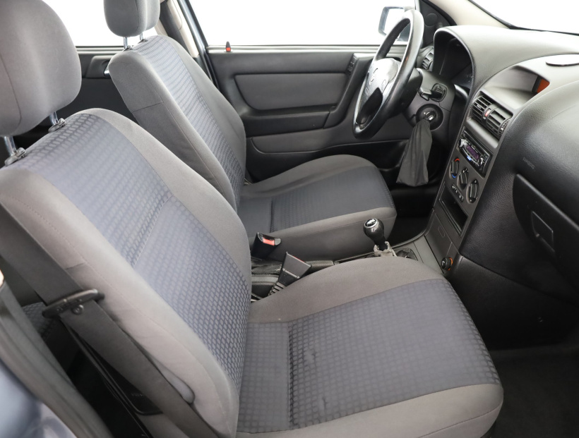 Opel Astra, 2004