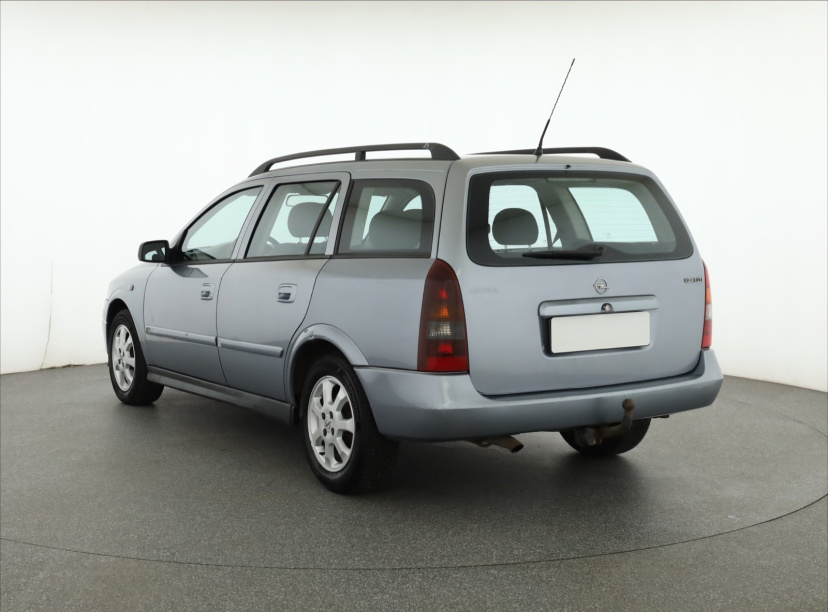 Opel Astra, 2004
