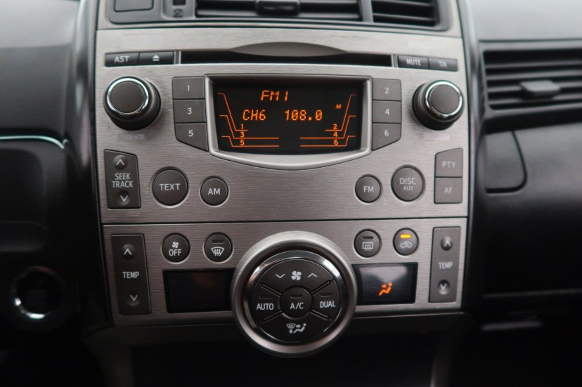Toyota Verso, 2010